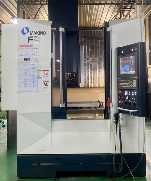 Milling machine CNC F3